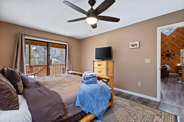 Bedroom 3 image 1