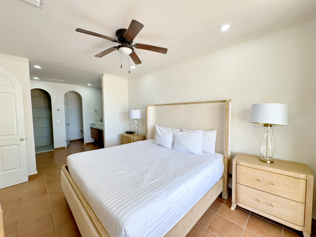 Casa Blanca E 102 property photo 4