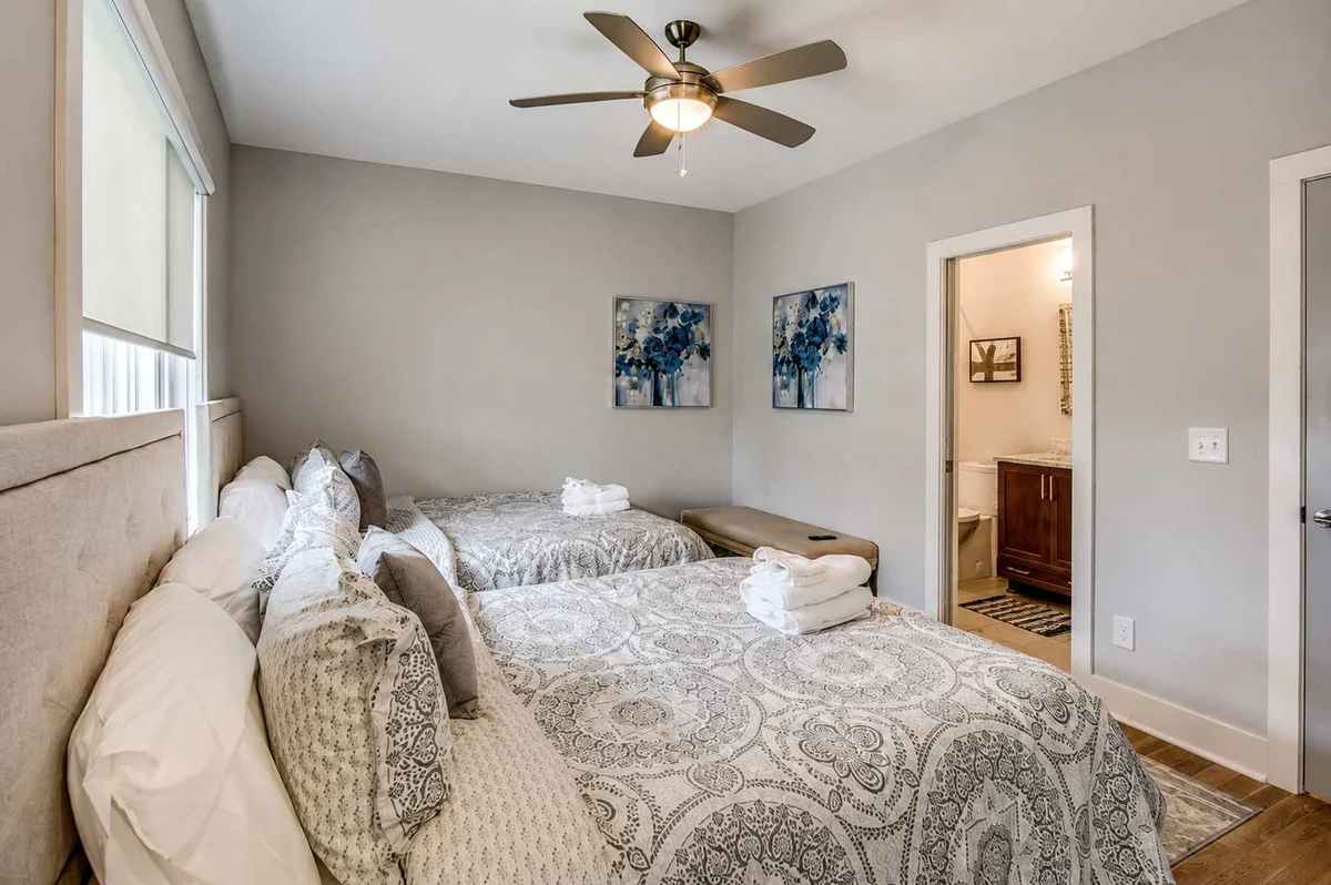 Townhome in Nashville property photo 4