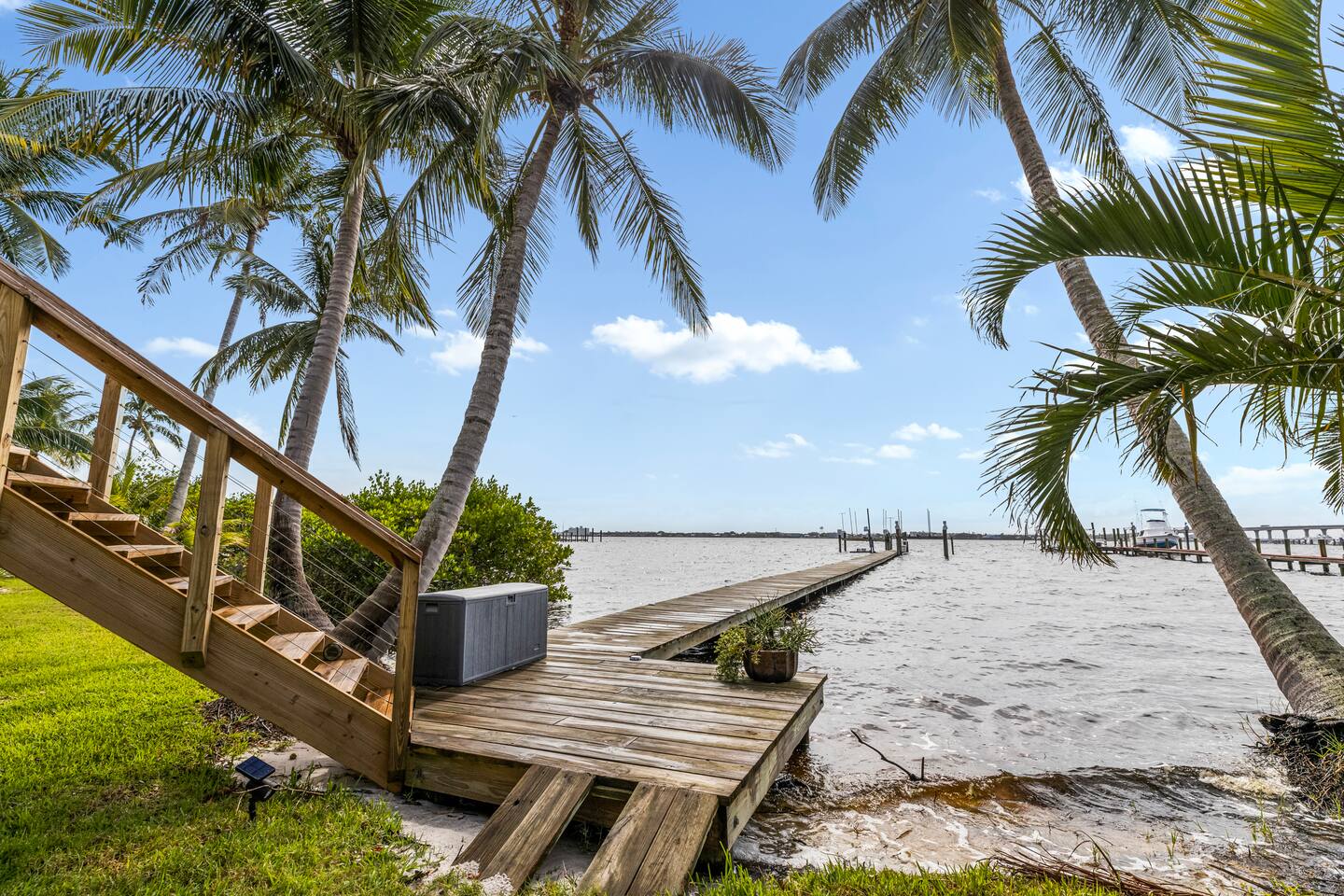 Waterfront Dockside Studio