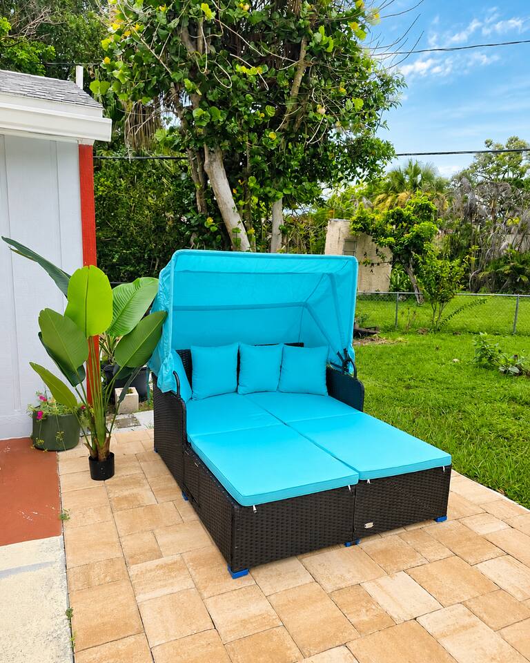 Sunrise Social House, Pool, Games property photo 3