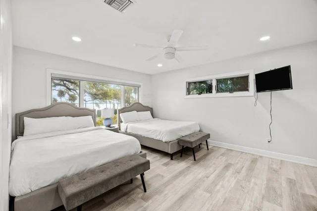 Bedroom 10 image 1