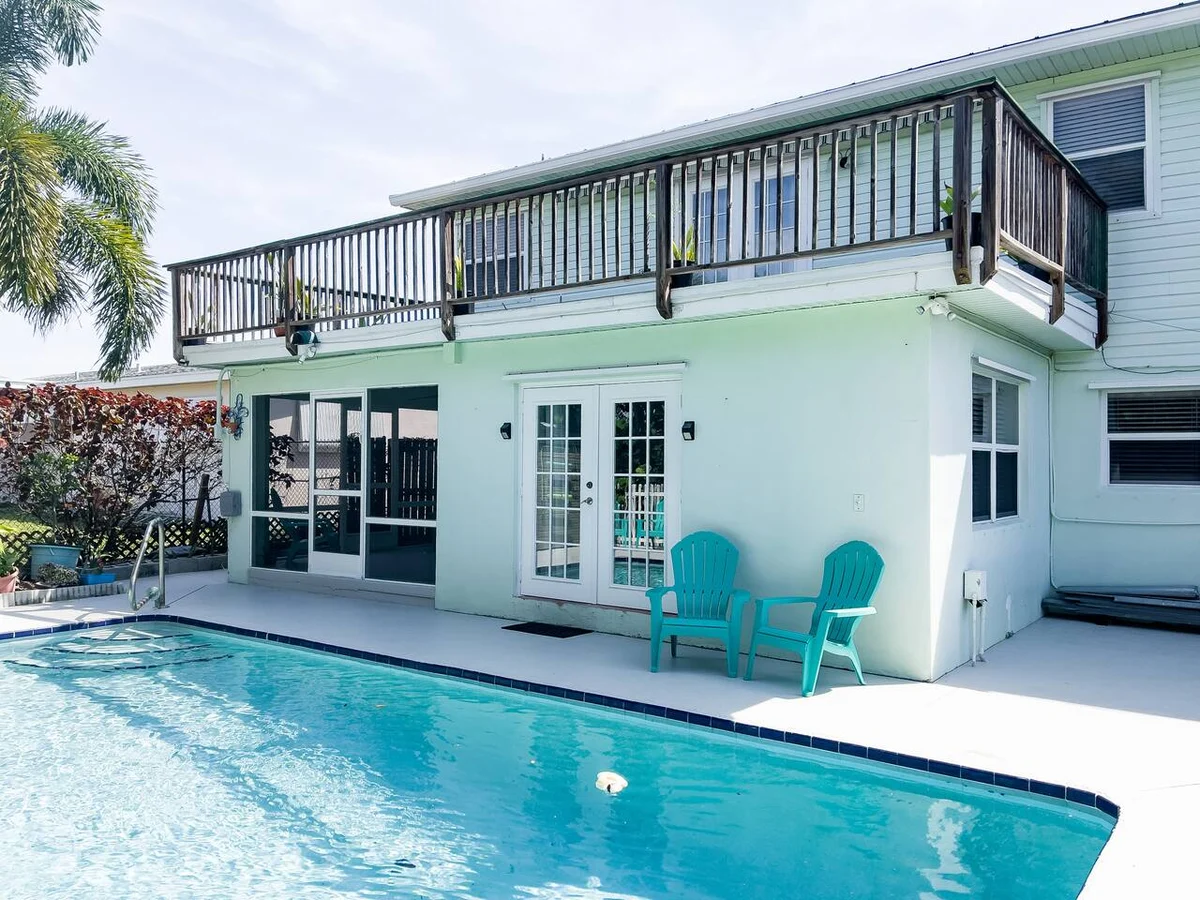 Skyline Breeze - Jensen Beach Family Getaway property photo 2