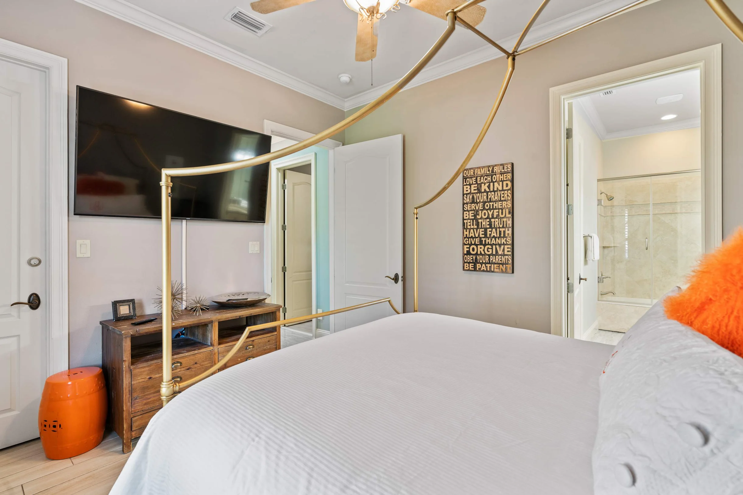 Home property photo 108