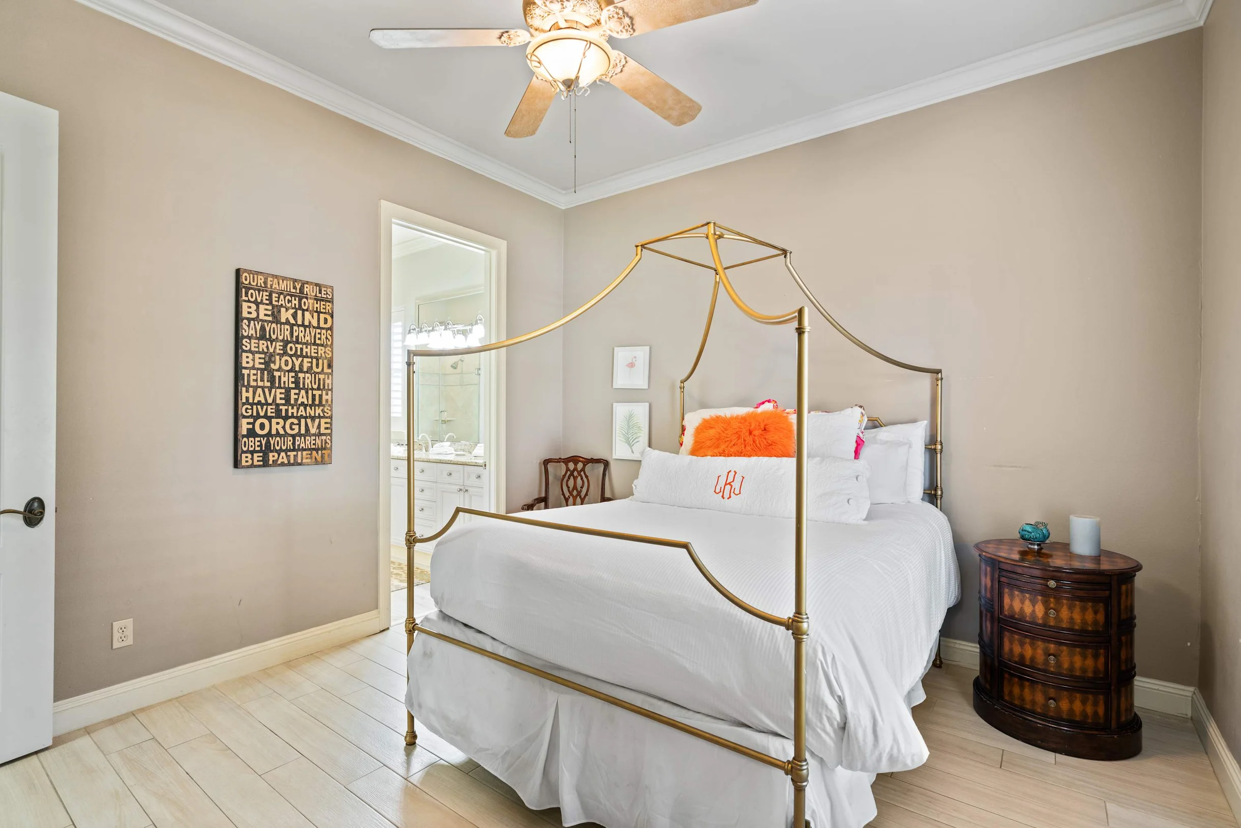Home property photo 107