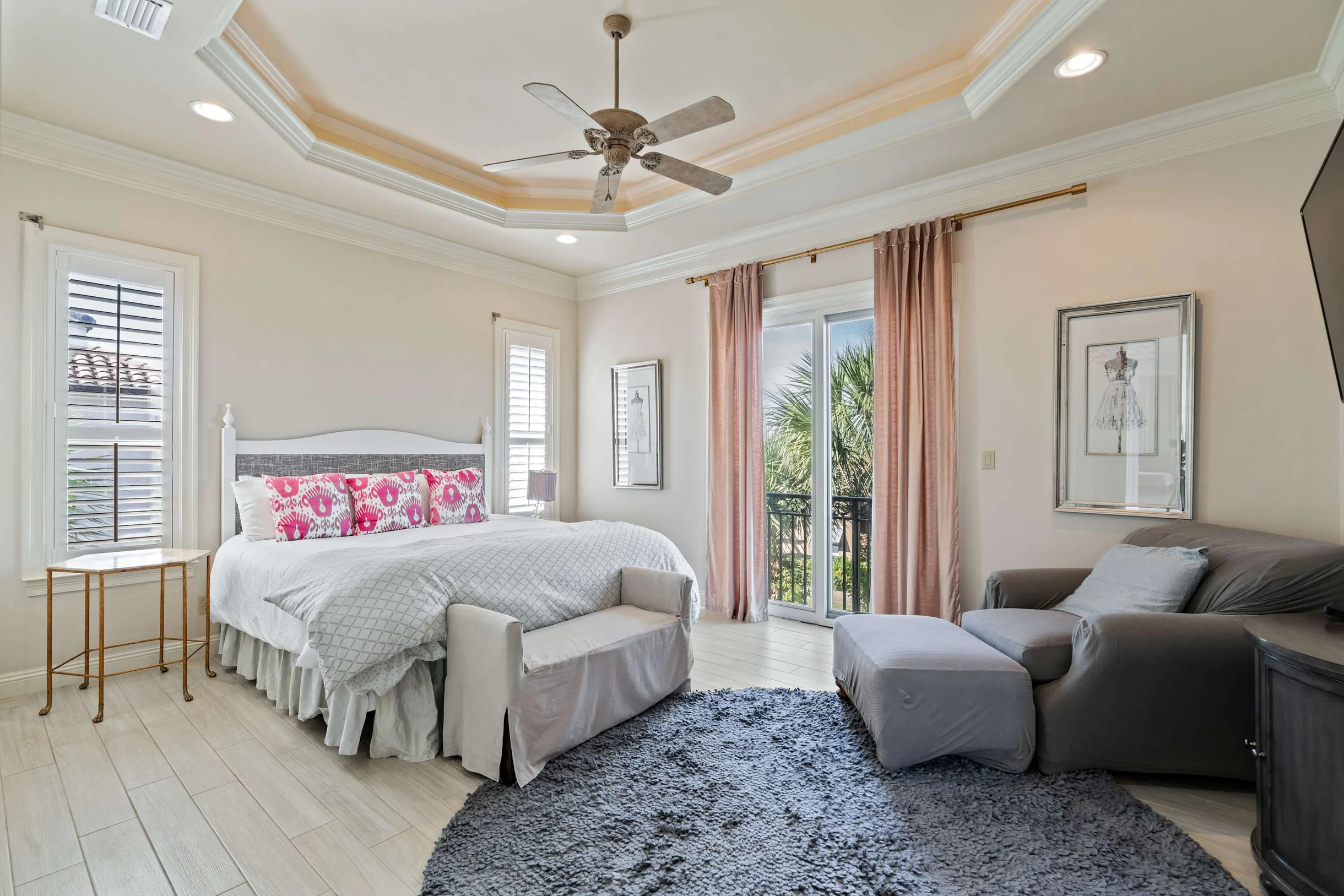 Home property photo 126