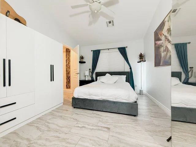 Bedroom 3 image 1