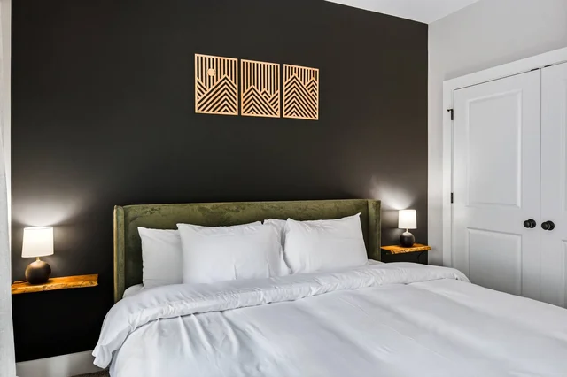 Bedroom 3 image 1