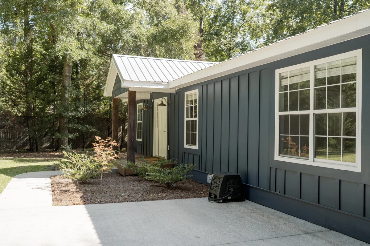 Moonbranch property photo 3