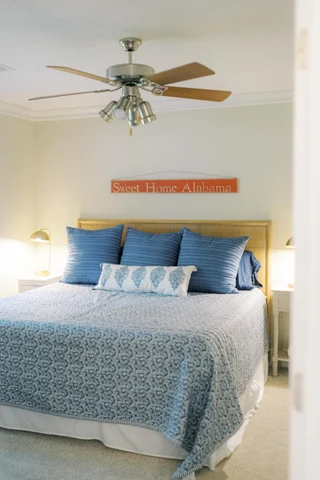 Bedroom 1 image 1