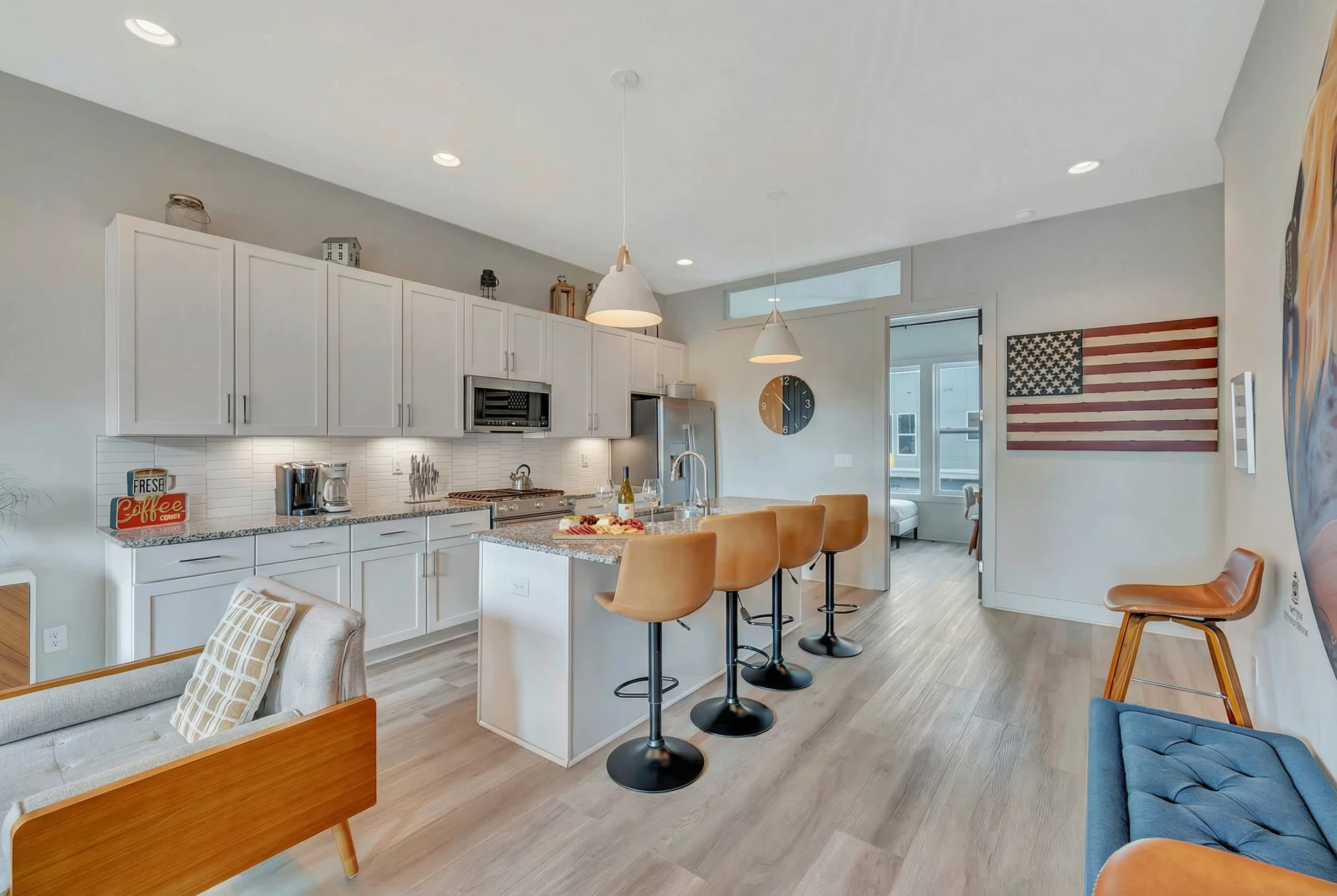 Home in Nashville property photo 3