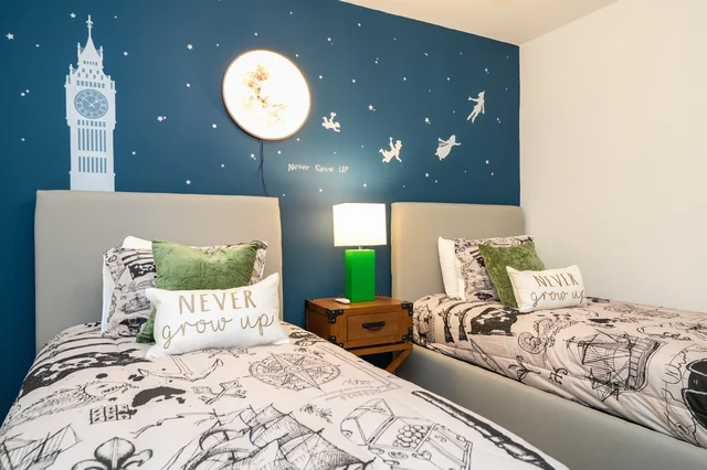 Bedroom 1 image 1