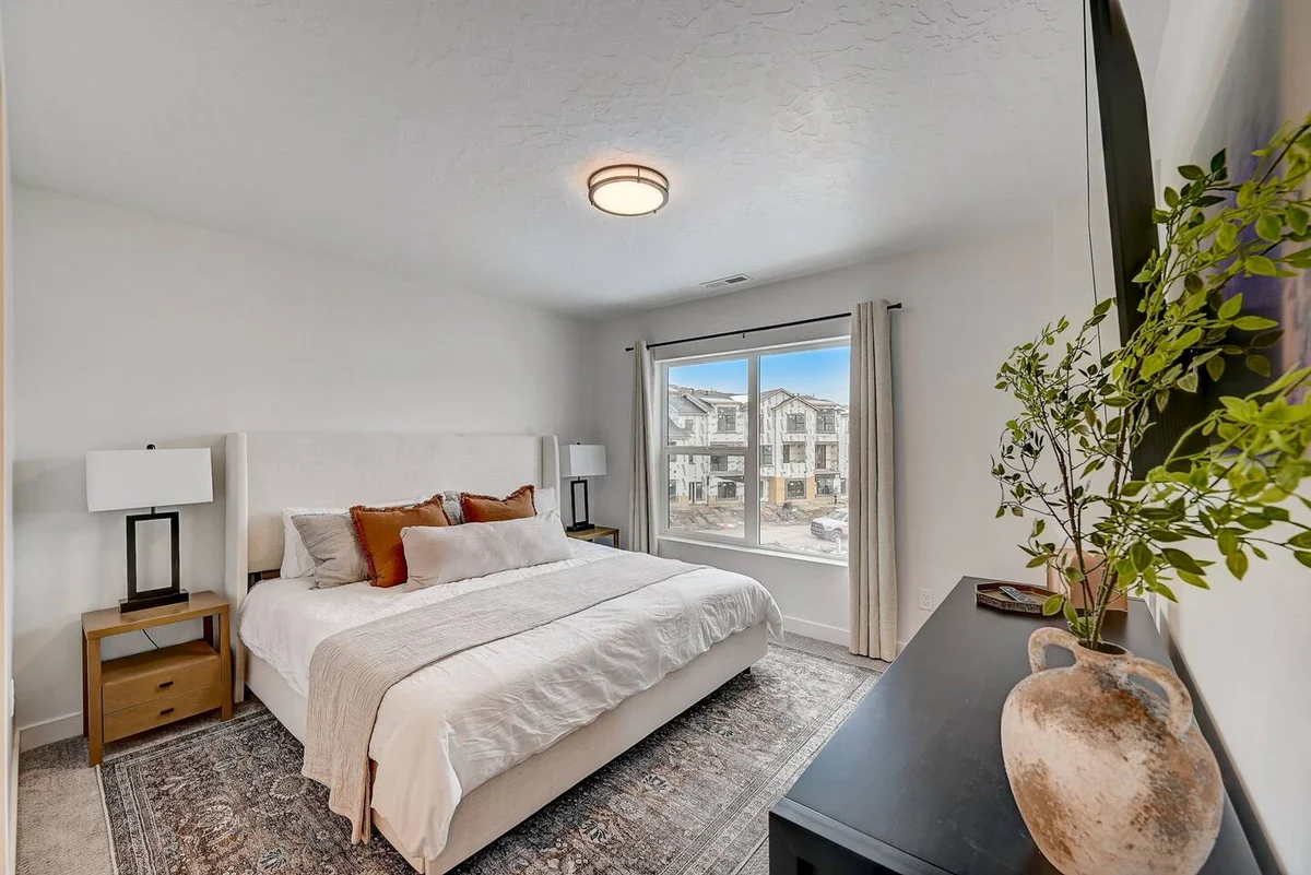New Lux Mountain Townhome – 12 Min From Snowbasin property photo 5