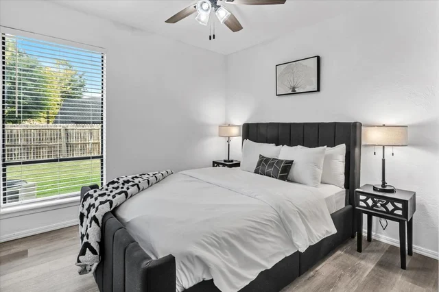 Bedroom 1 image 1