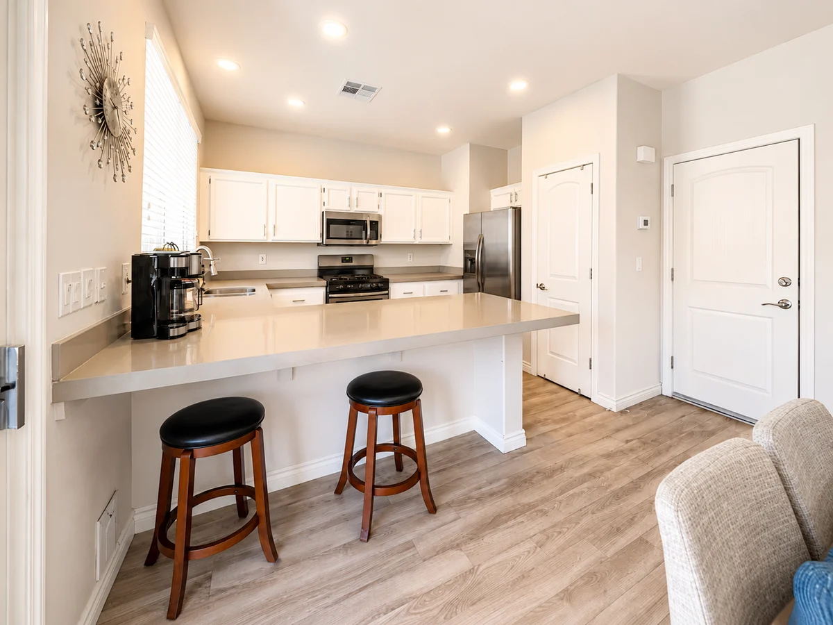 Home in Las Vegas property photo 3