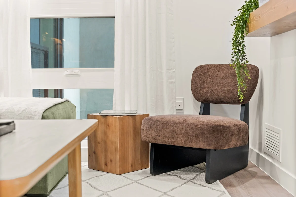 Modern Retreat - Views, Pool and Sauna property photo 5