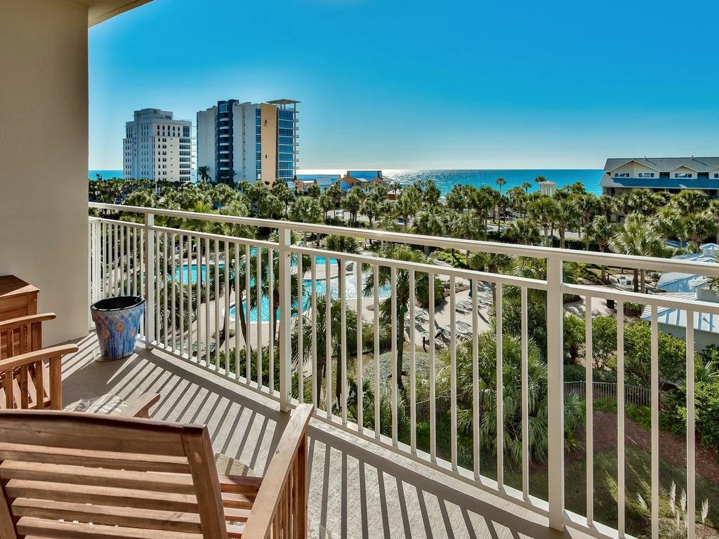 Condo in Destin property photo 2