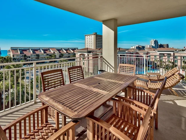 Condo in Destin property photo 24