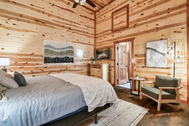 Bedroom 1 image 1