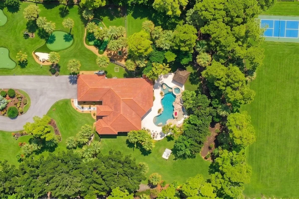 9-Hole Golf Estate, Pickleball, Lagoon & Spa property photo 1
