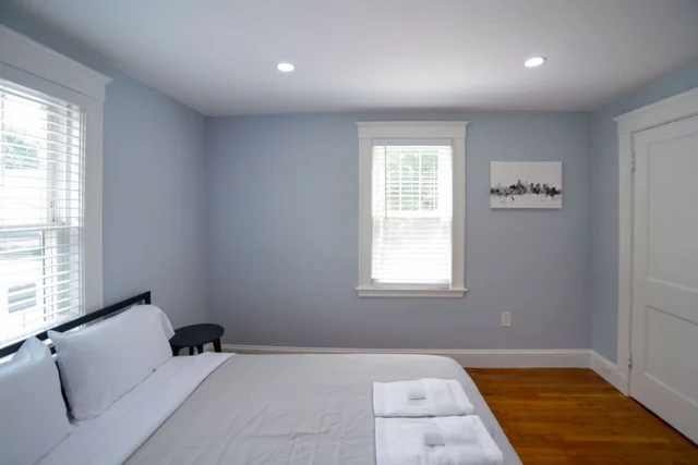 Bedroom 1 image 1