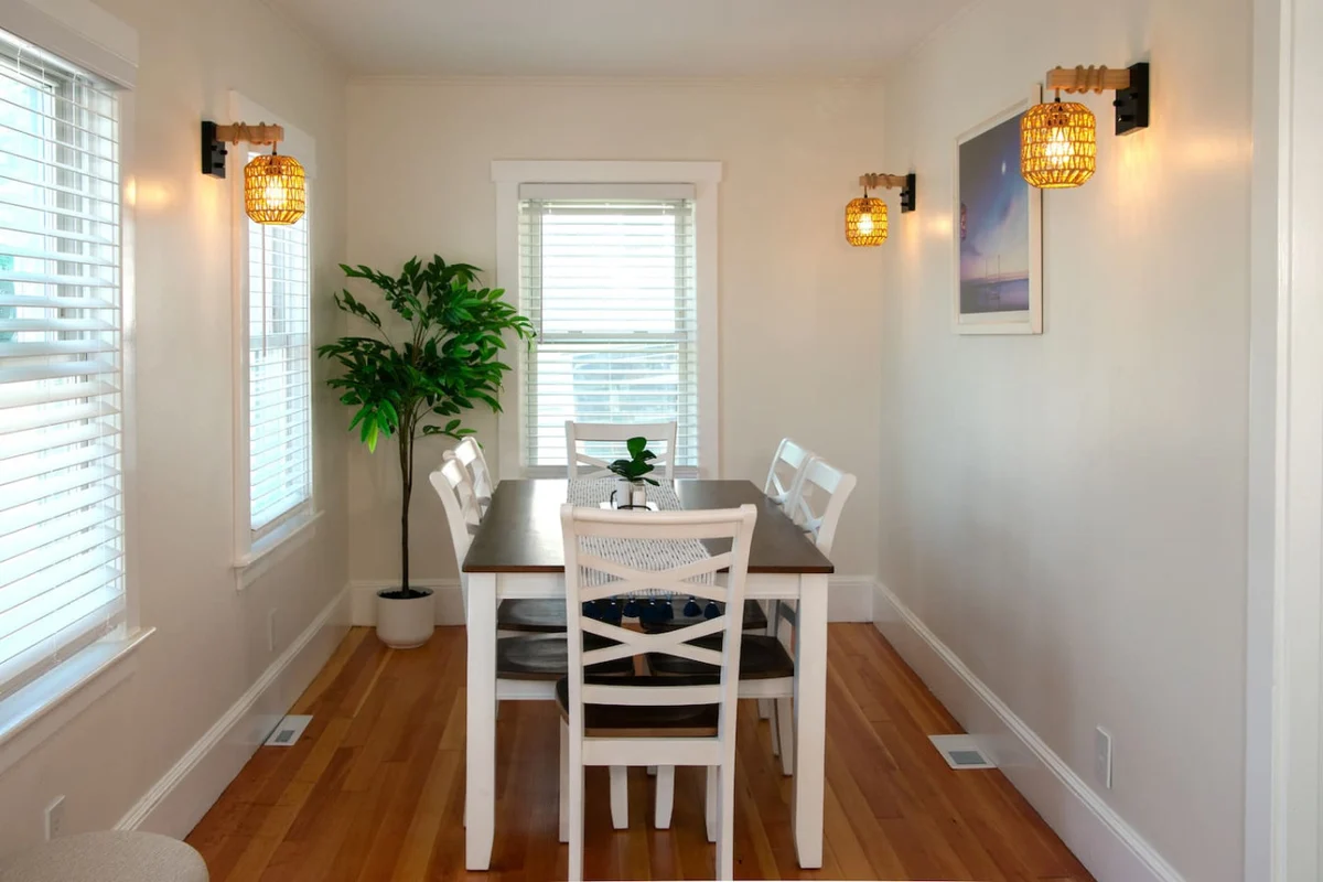 Home in Billerica property photo 2