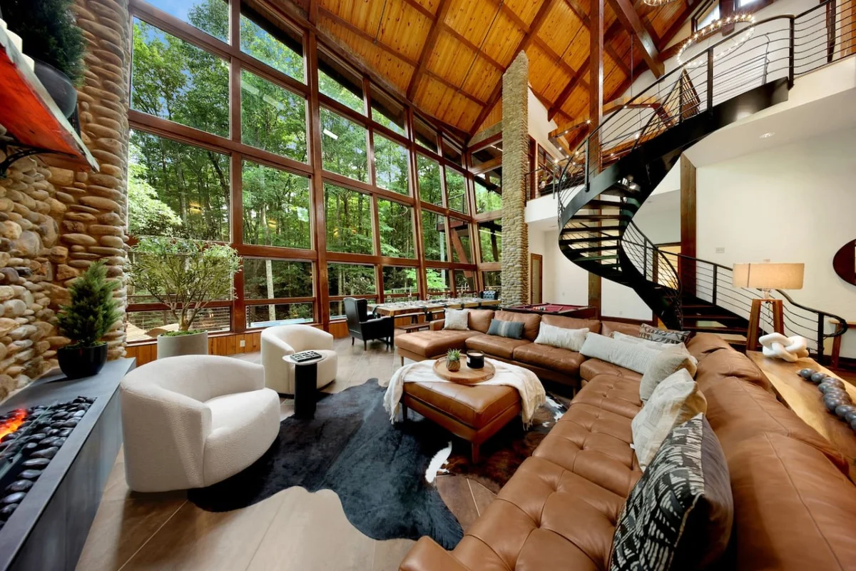 Home in Gatlinburg property photo 2