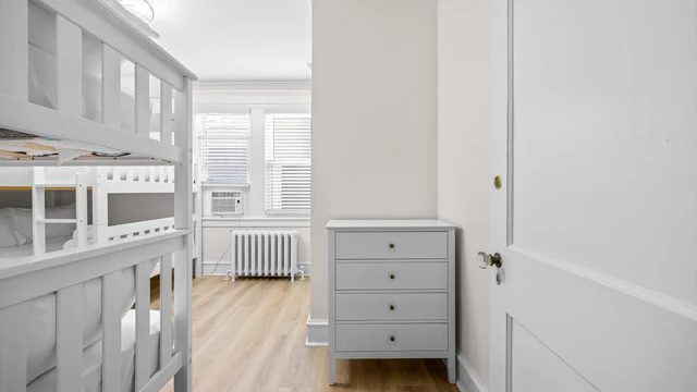 Bedroom image 1