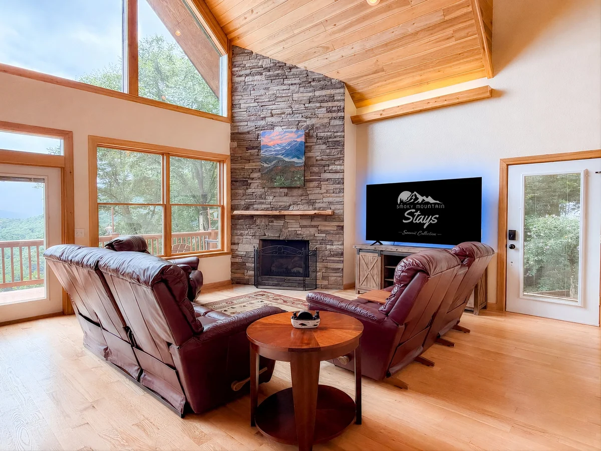 Property in Bryson City property photo 2