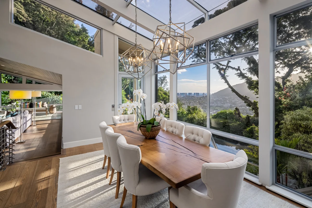 Manoa Royal Retreat property photo 4