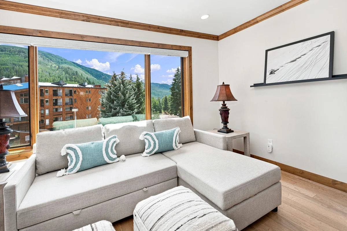 Vail Retreat, Free Shuttle, Fireplace & Mountain Views, SF203 property photo 3