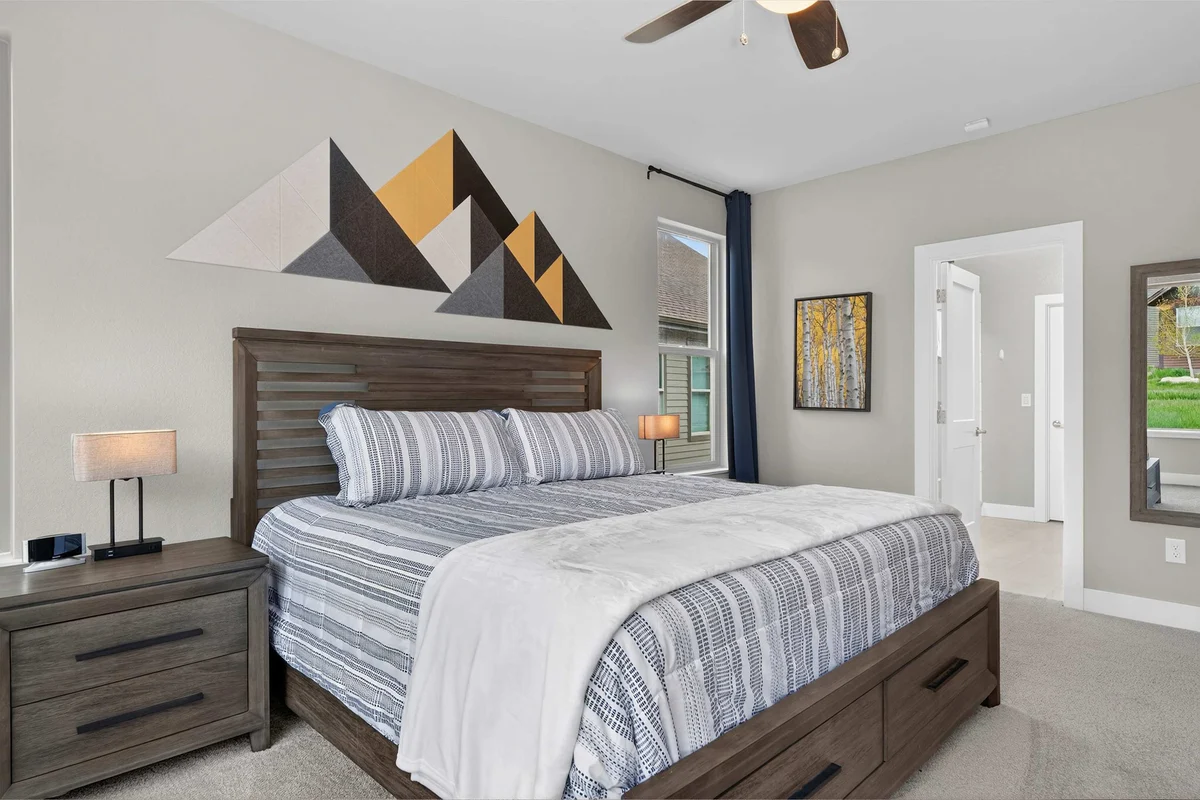 Bedroom 3 image 1