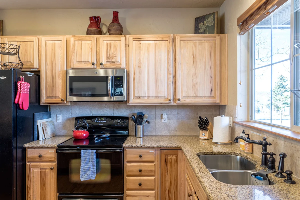 Near Chairlift Family Getaway 4Bed - Garage property photo 5