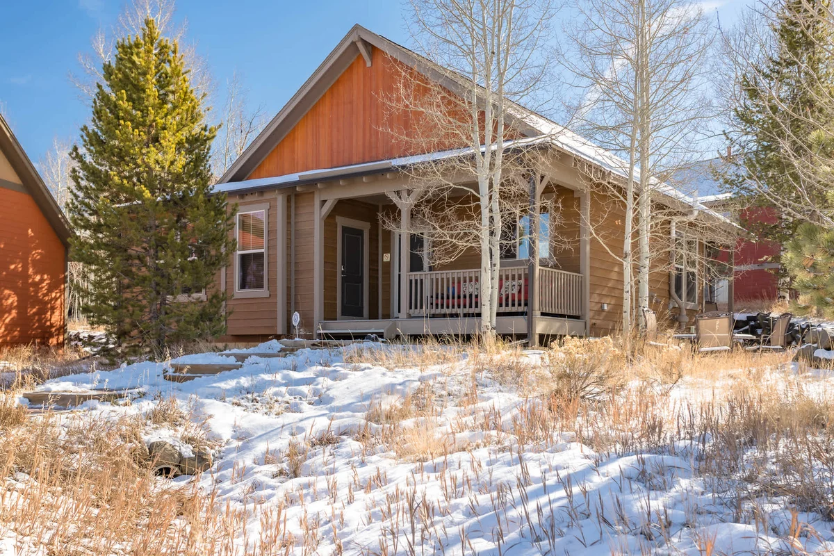 Near Chairlift Family Getaway 4Bed - Garage property photo 3