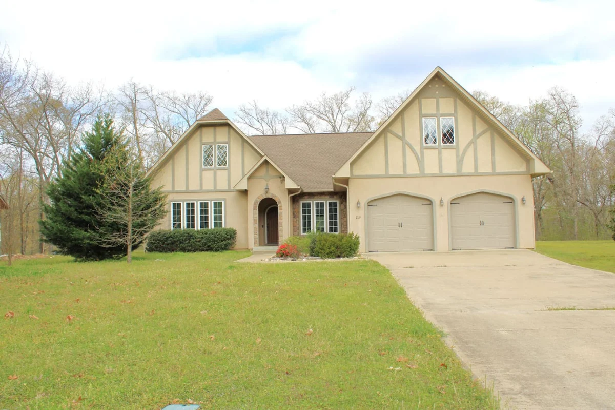 Blue Moon Lake House at Diamondhead Resort property photo 2