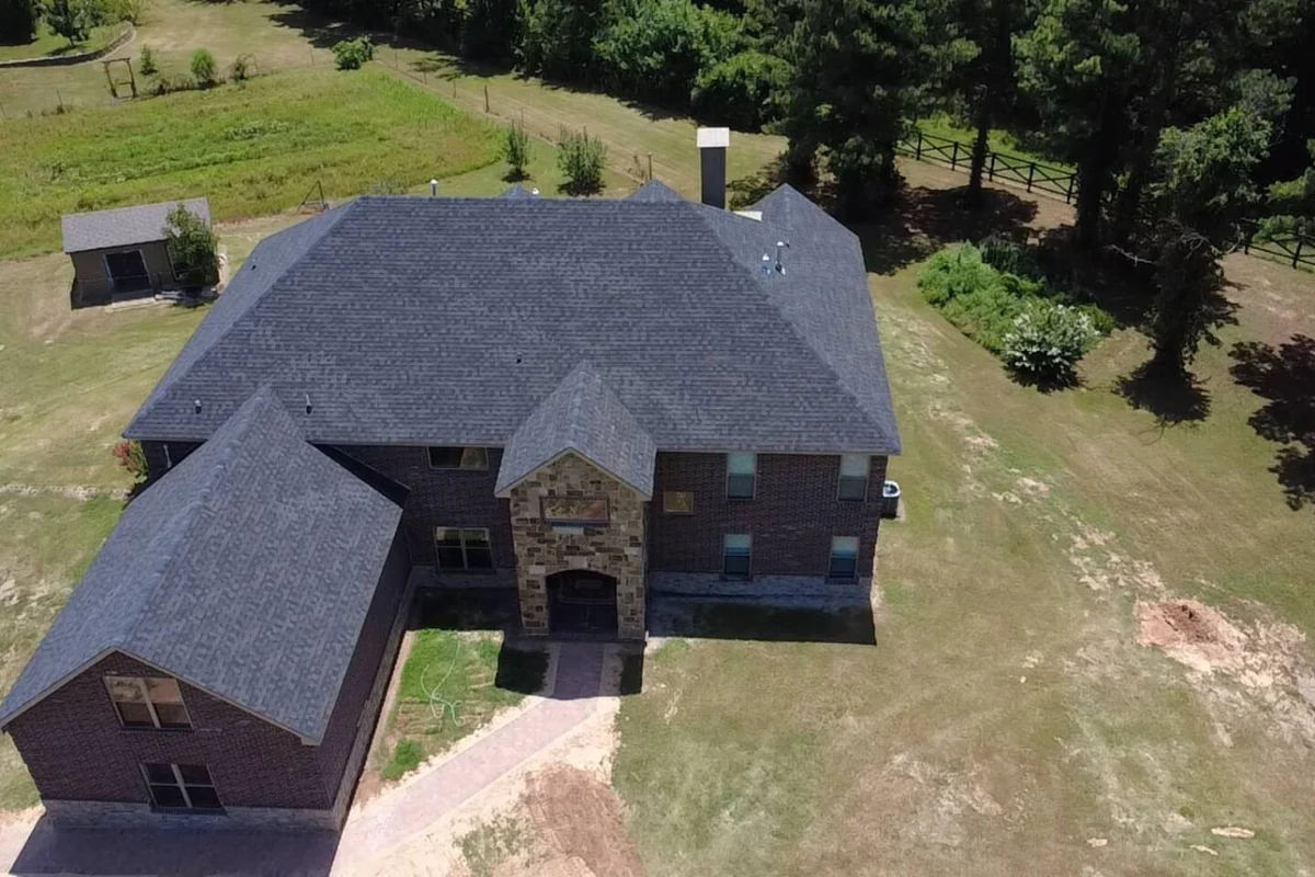 Luxe at Pinnacle property photo 3