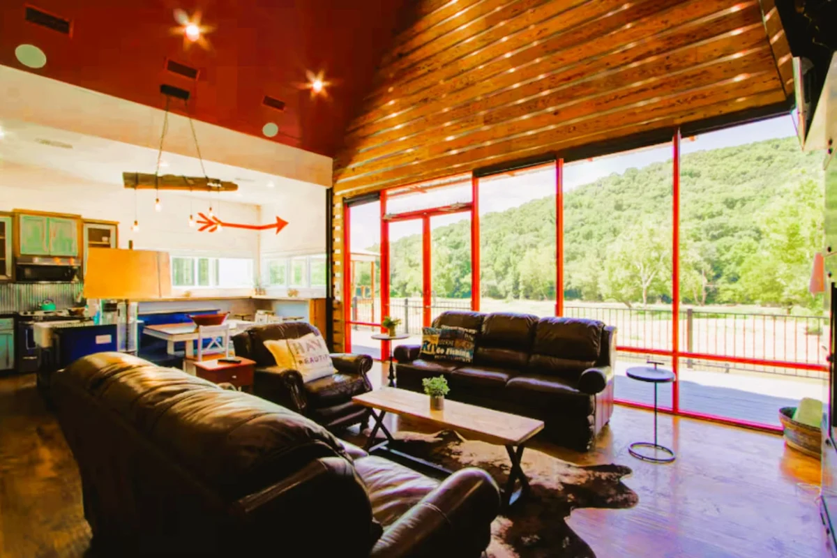 The Hangout on the Caddo River property photo 3