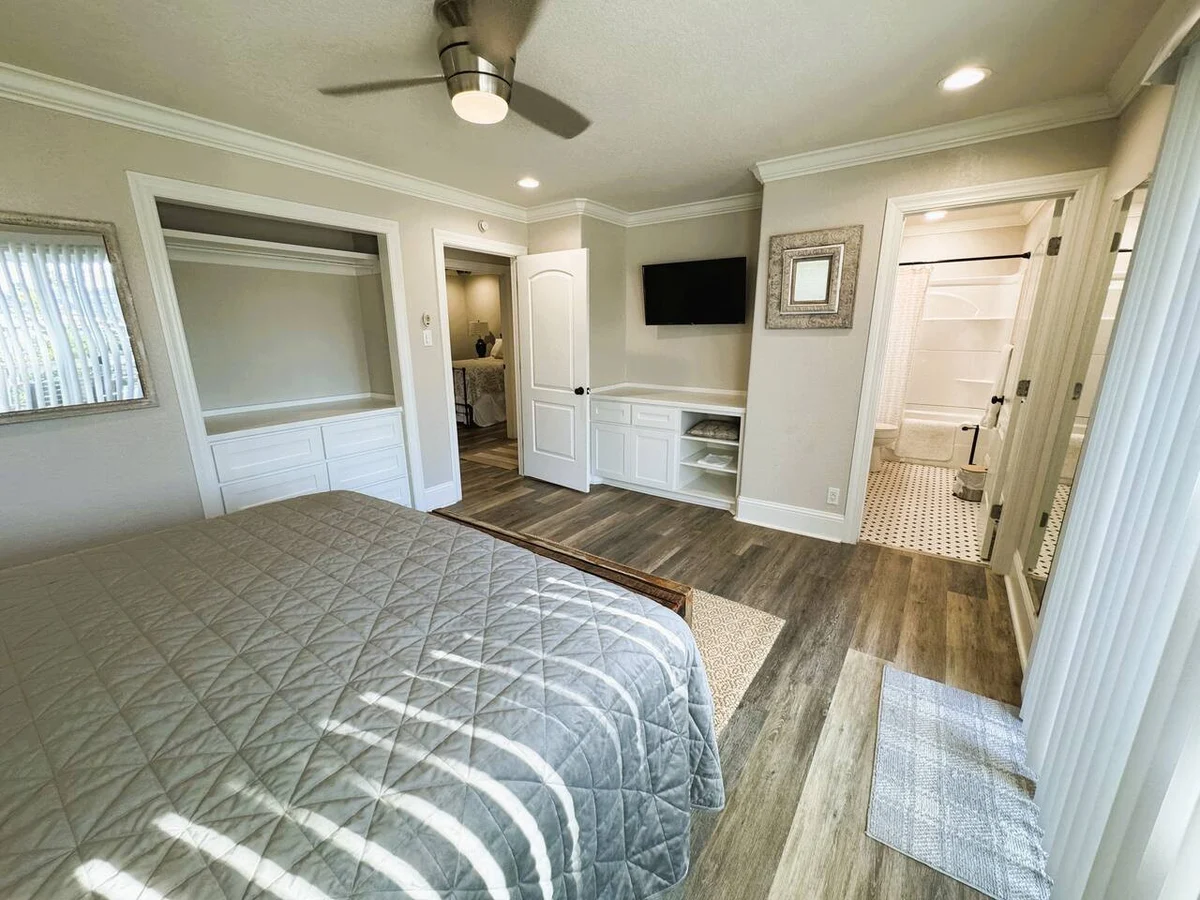 Bedroom 3 image 1