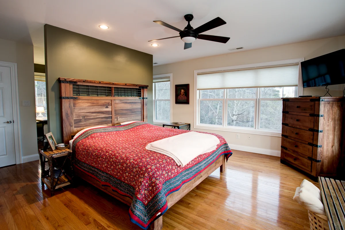 Bedroom 4 image 1