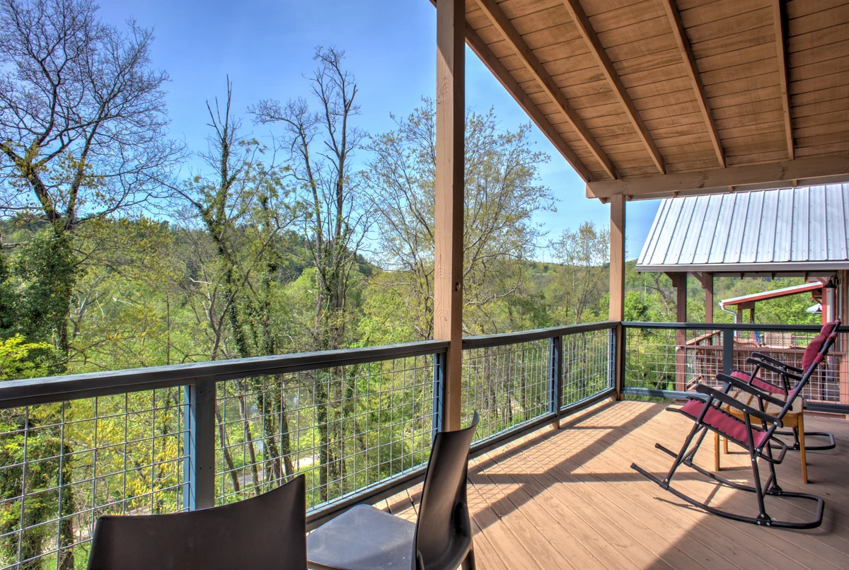 Property in Asheville property photo 2