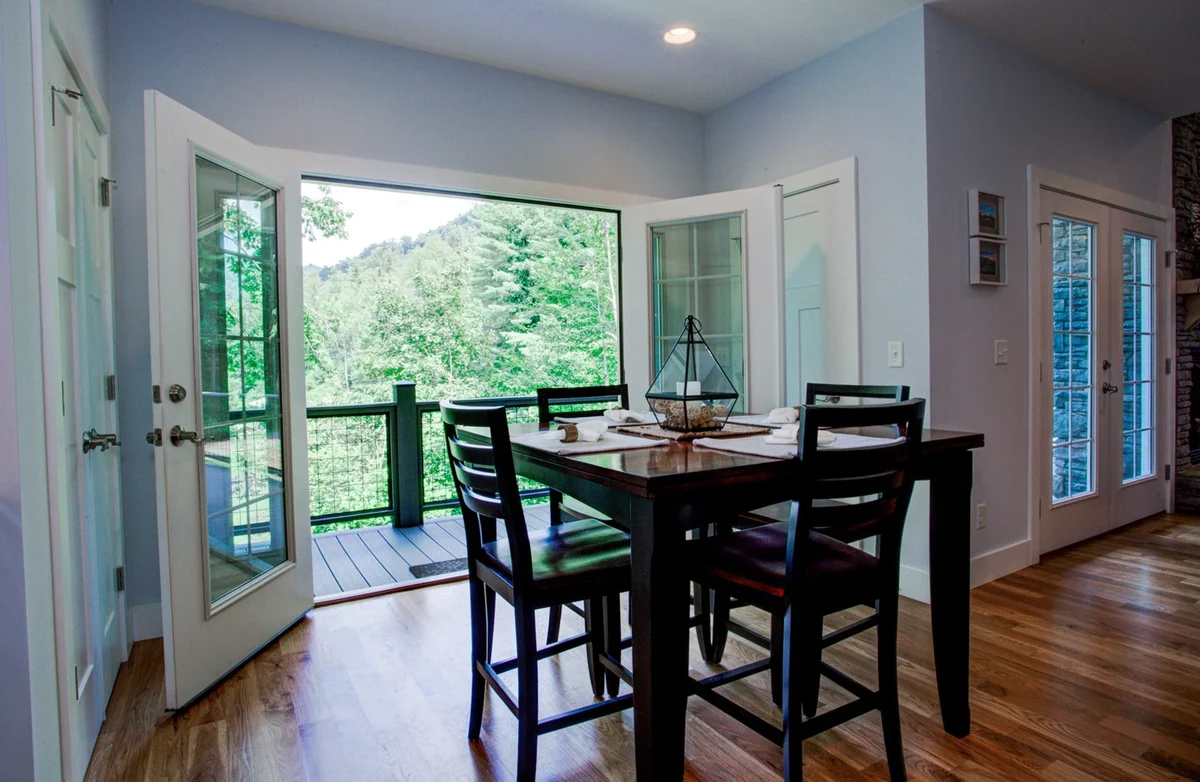 Home in Barnardsville property photo 5