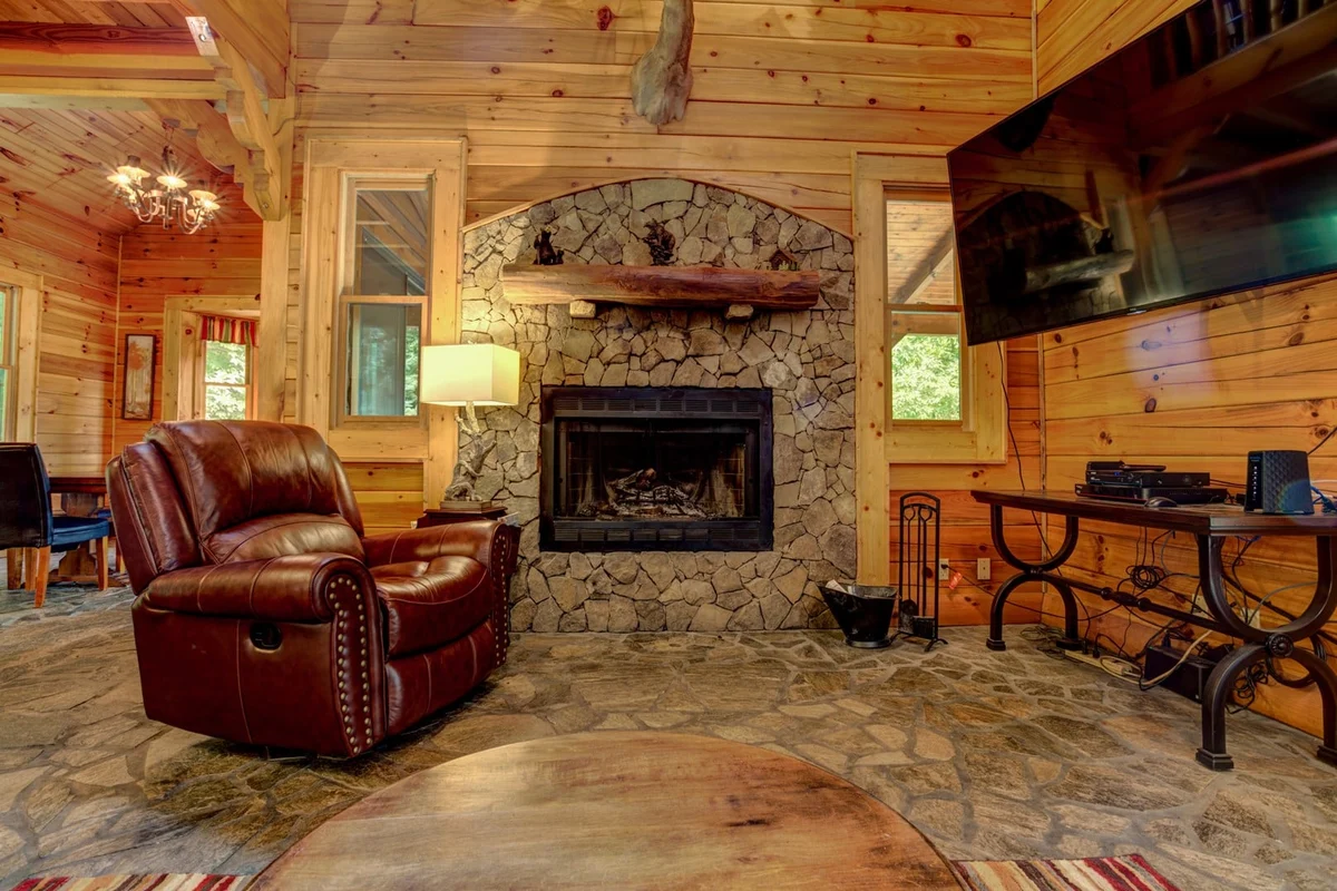 Home in Maggie Valley property photo 3