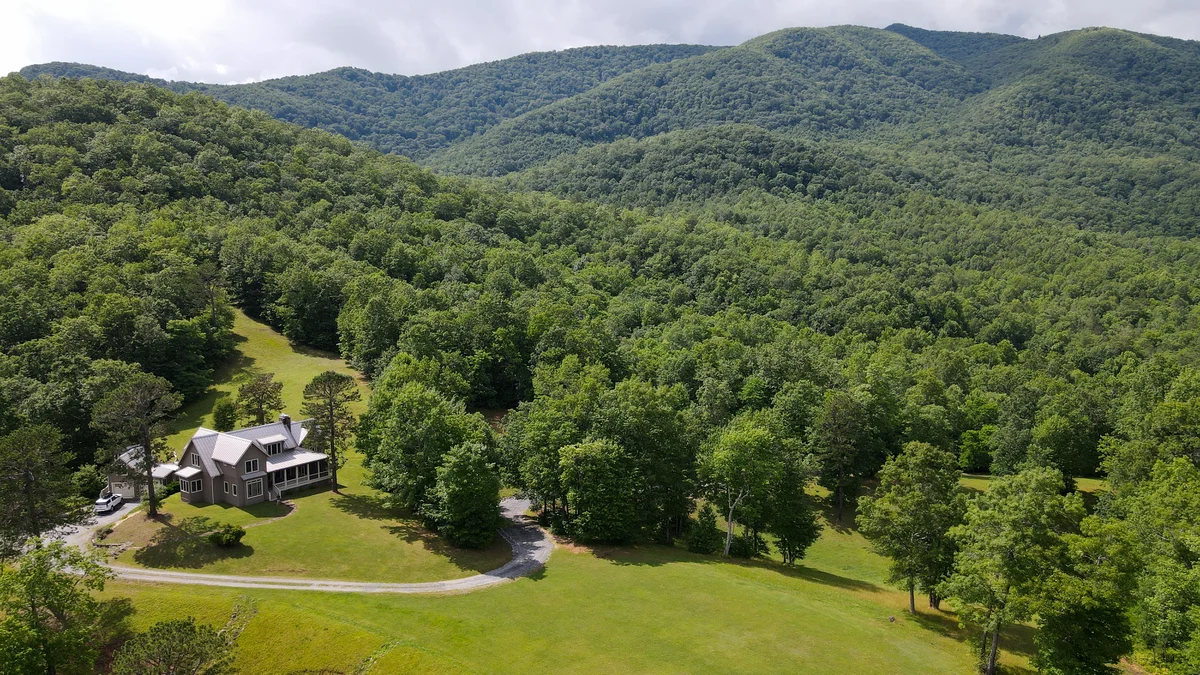 Pisgah Forest Retreat property photo 2