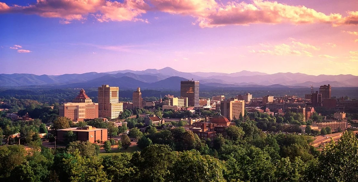 Shelley's Asheville Getaway property photo 5