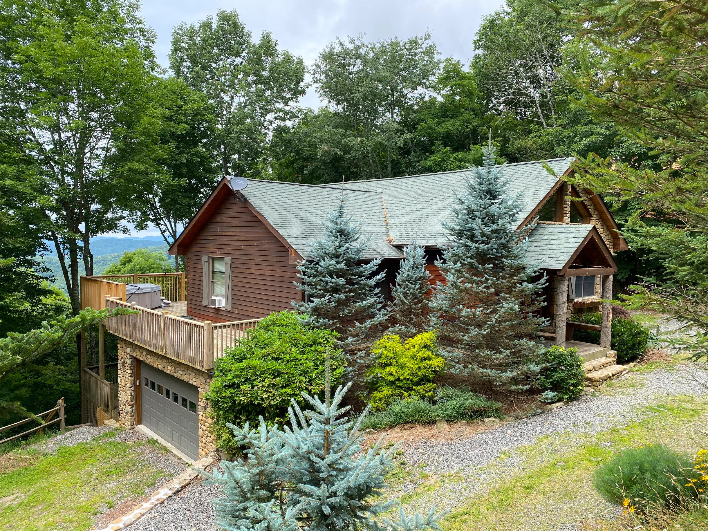 Home in Mars Hill property photo 2