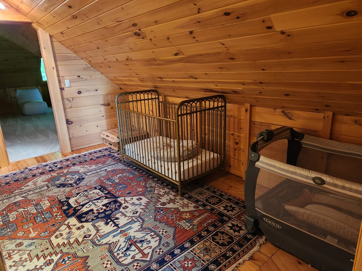 Bedroom 4 image 1