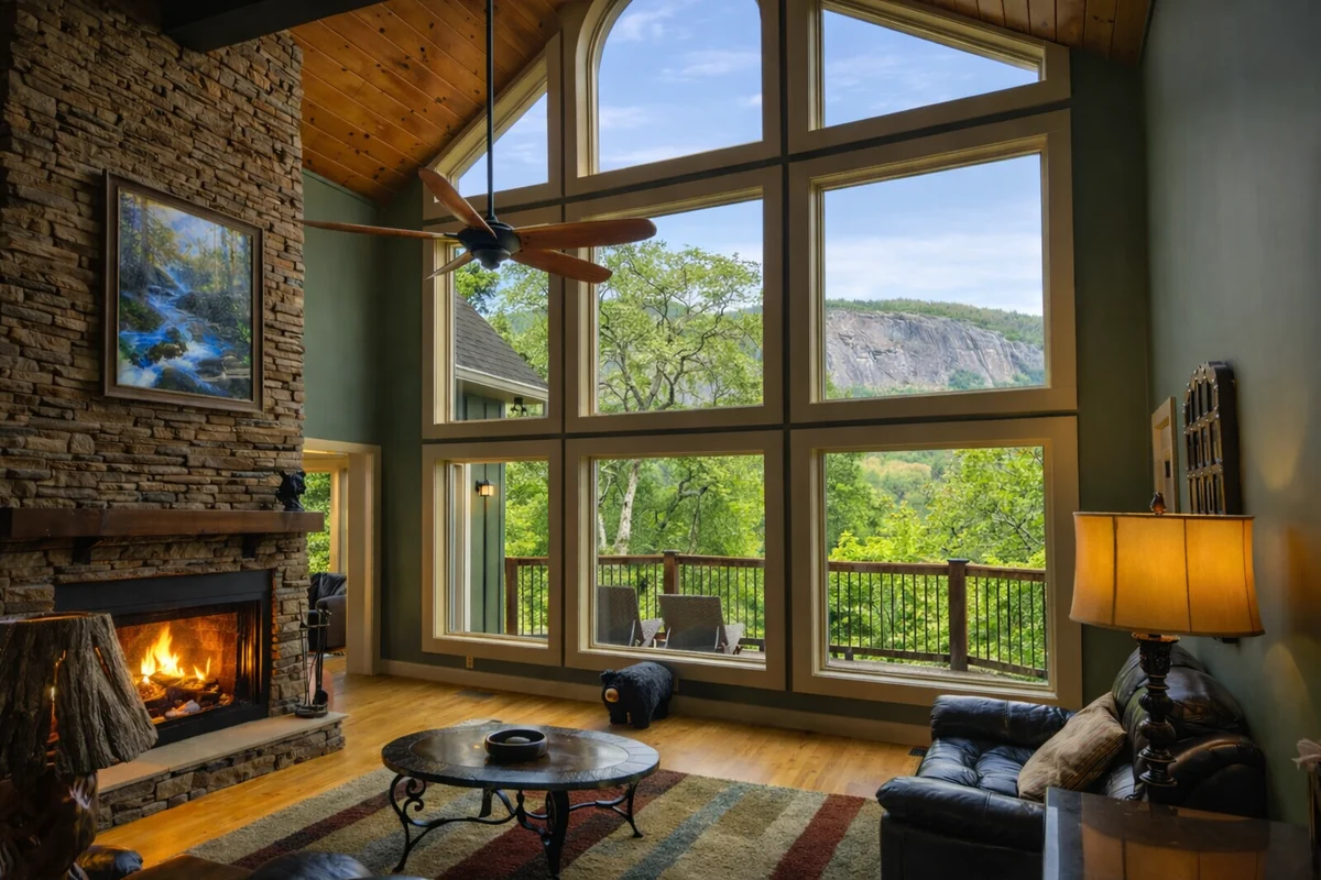 Home in Lake Lure property photo 3