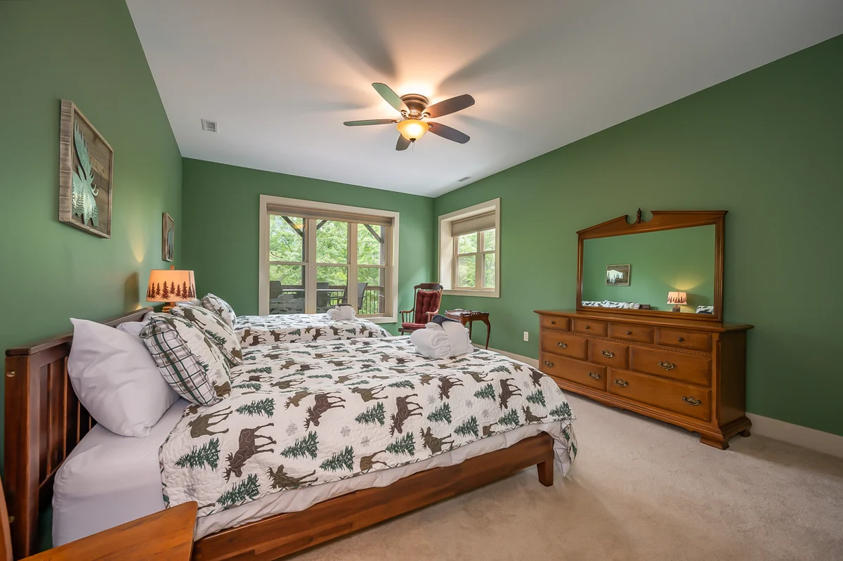 Bedroom 3 image 1