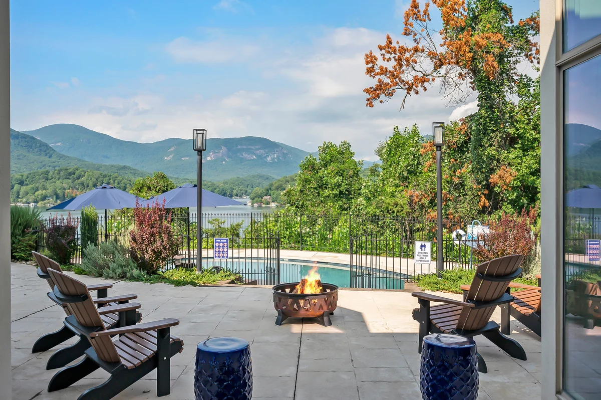 Home in Lake Lure property photo 5