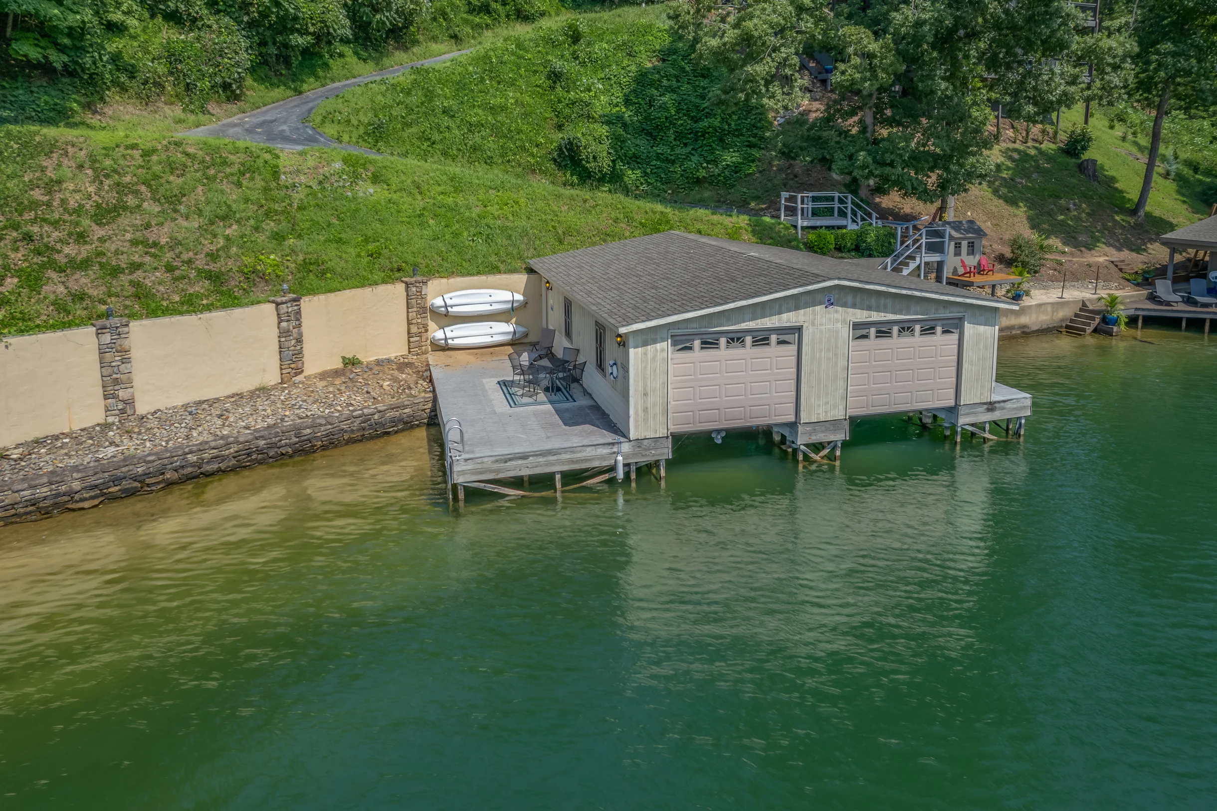 Home in Lake Lure property photo 4